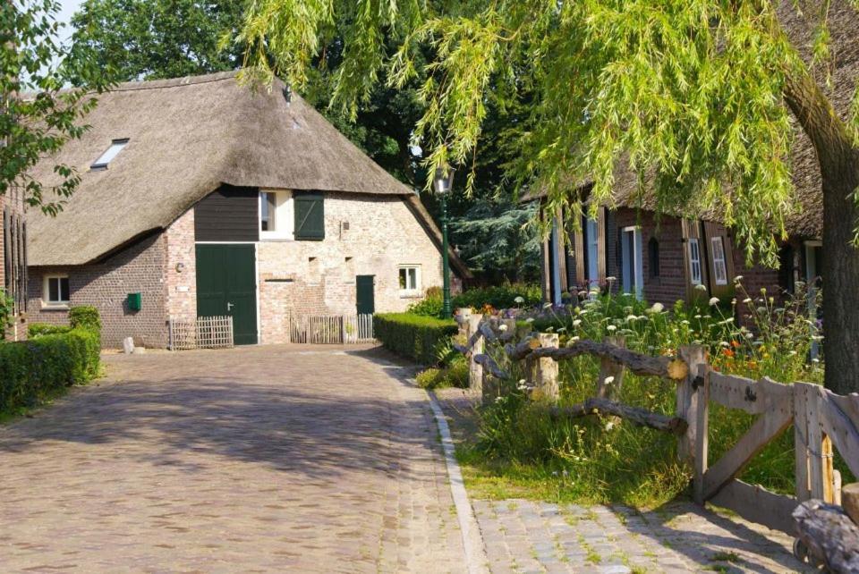 Camping Het Smitske Друнен Екстериор снимка